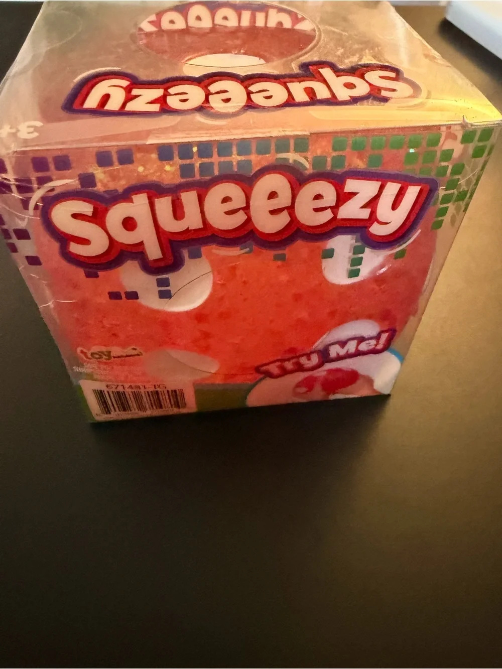 Toymendous squeezy glitter